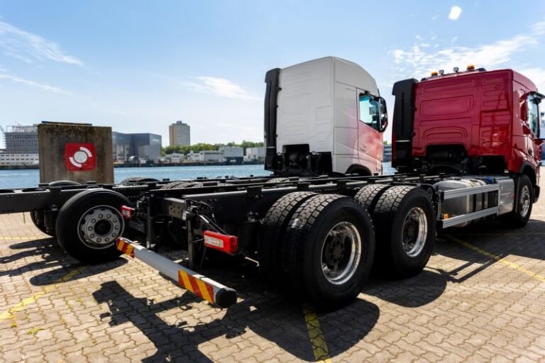 Qué diferencia hay entre camión chasis y acoplado en transporte 4 camion chasis y camion acoplado en carretera