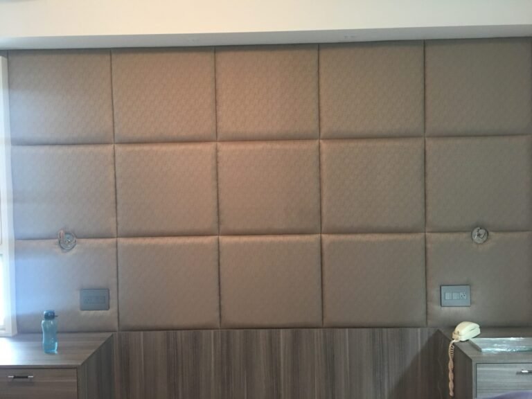 Cómo cubrir paredes sin revocar de forma rápida y económica